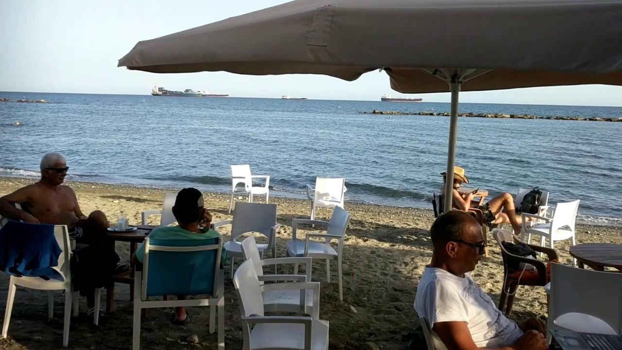 Fantastic 1 Bed Apartment By The Sea Opposite 4 Seasons Limassol Exterior foto