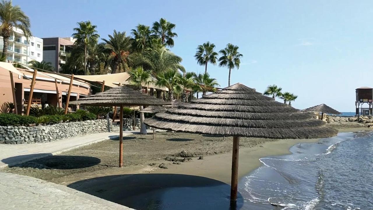 Fantastic 1 Bed Apartment By The Sea Opposite 4 Seasons Limassol Exterior foto