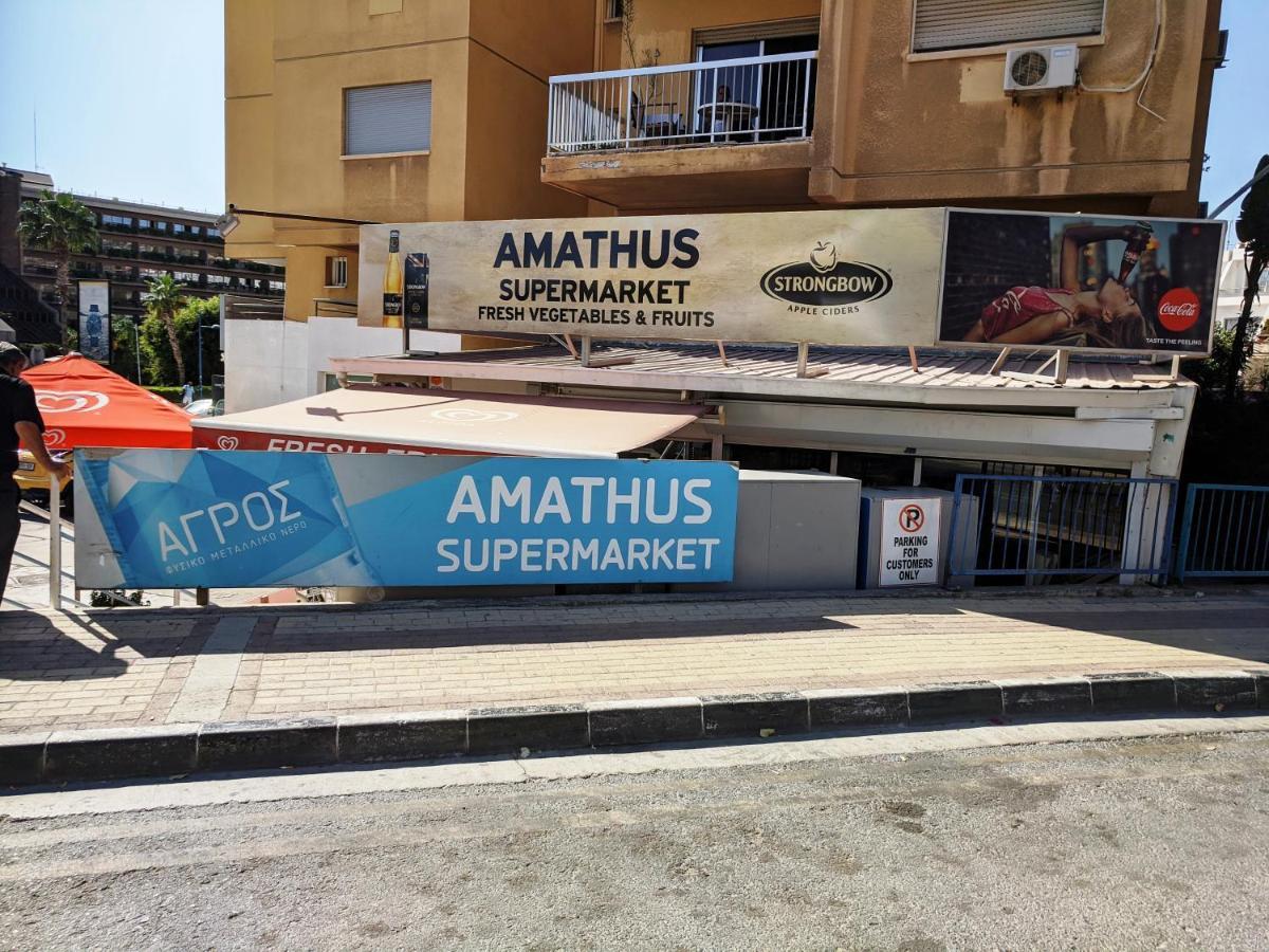 Fantastic 1 Bed Apartment By The Sea Opposite 4 Seasons Limassol Exterior foto